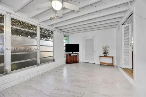 5971 SW 48th Street Miami FL 33155
