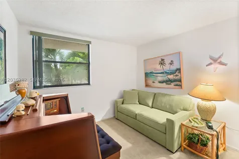 10155 NW 9th St Circle Miami FL 33172