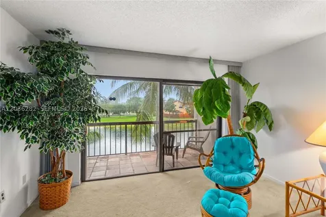 10155 NW 9th St Circle Miami FL 33172