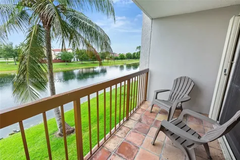 10155 NW 9th St Circle Miami FL 33172