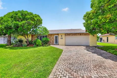7201 NW 93rd Avenue Tamarac FL 33321