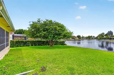 7201 NW 93rd Avenue Tamarac FL 33321