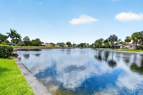 7201 NW 93rd Avenue Tamarac FL 33321