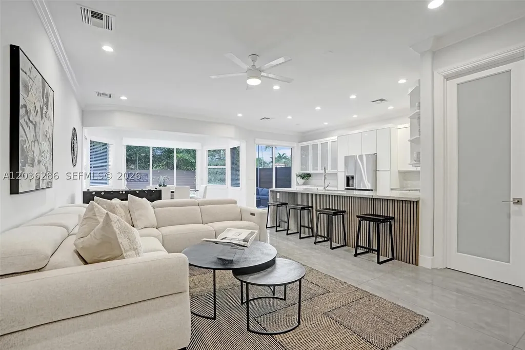 453 SW 5th Avenue Fort Lauderdale FL 33315