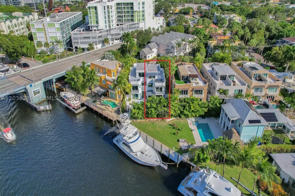 453 SW 5th Avenue Fort Lauderdale FL 33315