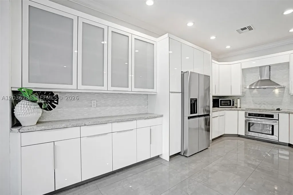 453 SW 5th Avenue Fort Lauderdale FL 33315