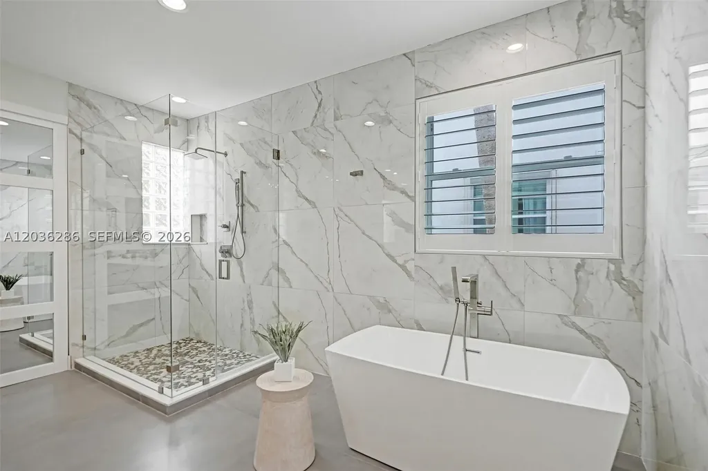 453 SW 5th Avenue Fort Lauderdale FL 33315