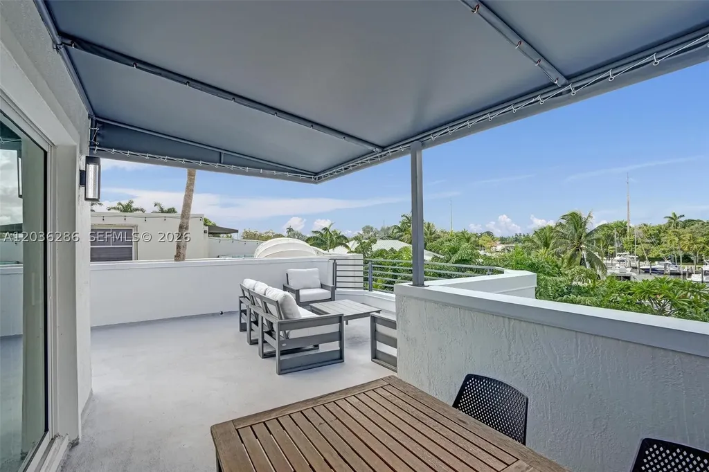 453 SW 5th Avenue Fort Lauderdale FL 33315