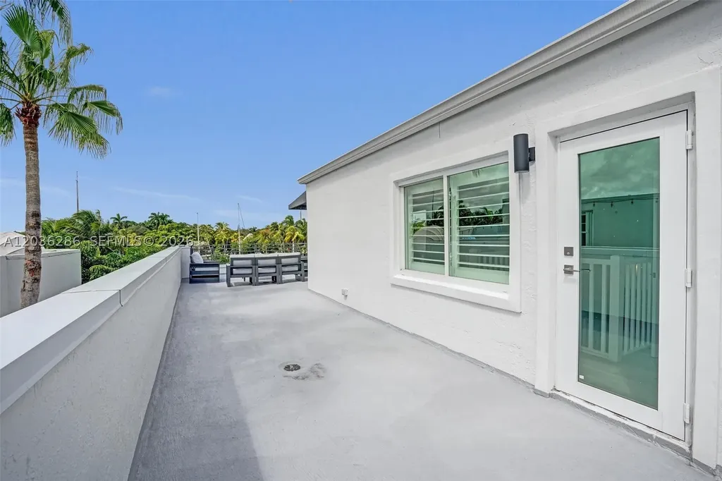 453 SW 5th Avenue Fort Lauderdale FL 33315