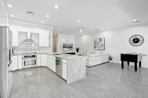 453 SW 5th Avenue Fort Lauderdale FL 33315