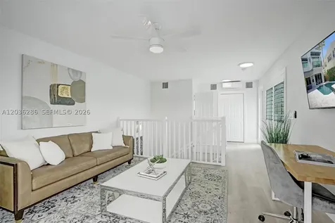 453 SW 5th Avenue Fort Lauderdale FL 33315
