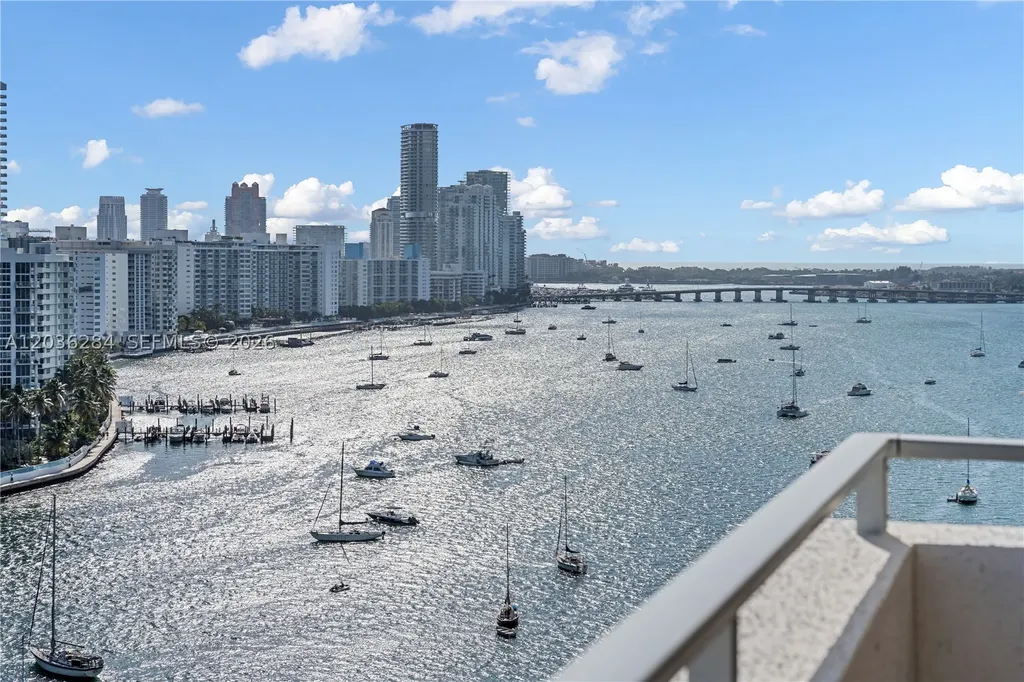 11 Island Avenue Miami Beach FL 33139