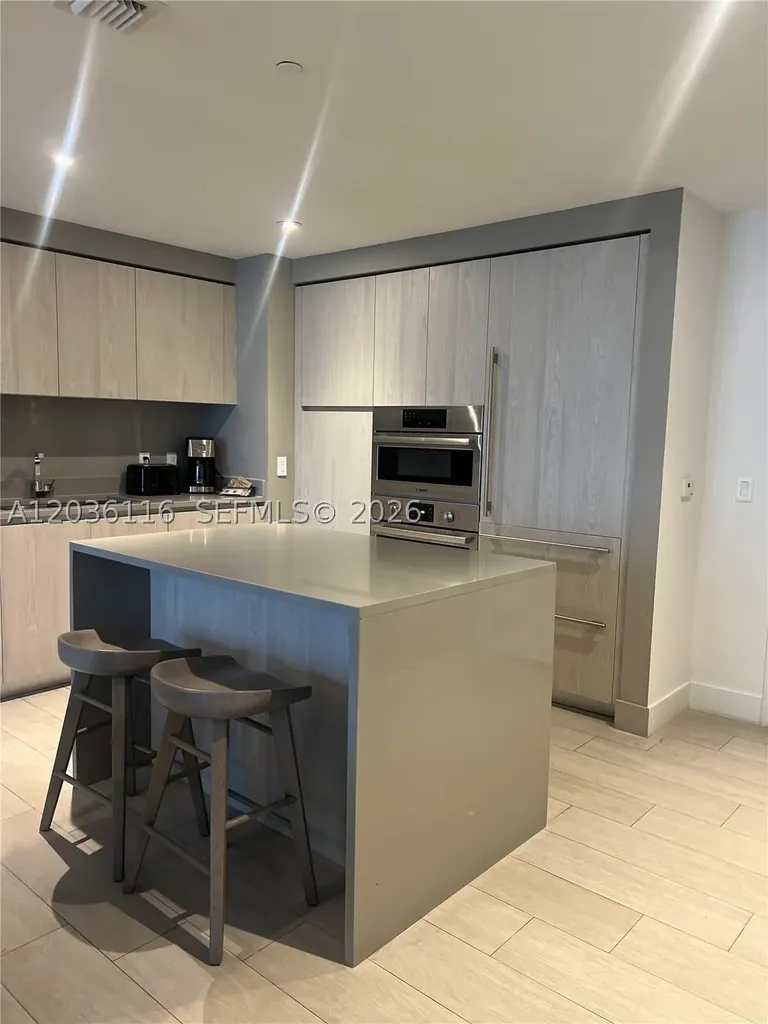 4010 S Ocean Drive Hollywood FL 33019