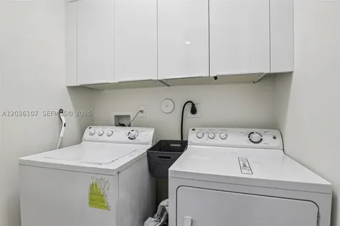 10280 NW 63rd Terrace Doral FL 33178