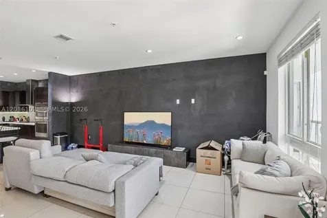 10280 NW 63rd Terrace Doral FL 33178
