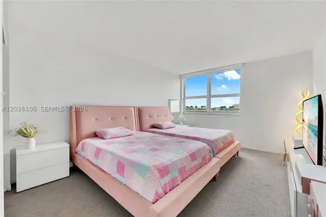 650 West Avenue Miami Beach FL 33139
