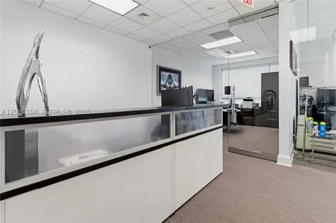 175 SW 7th Street Miami FL 33130
