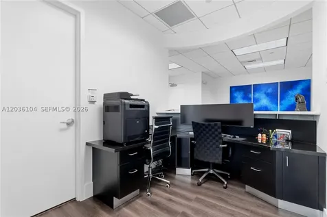 175 SW 7th Street Miami FL 33130