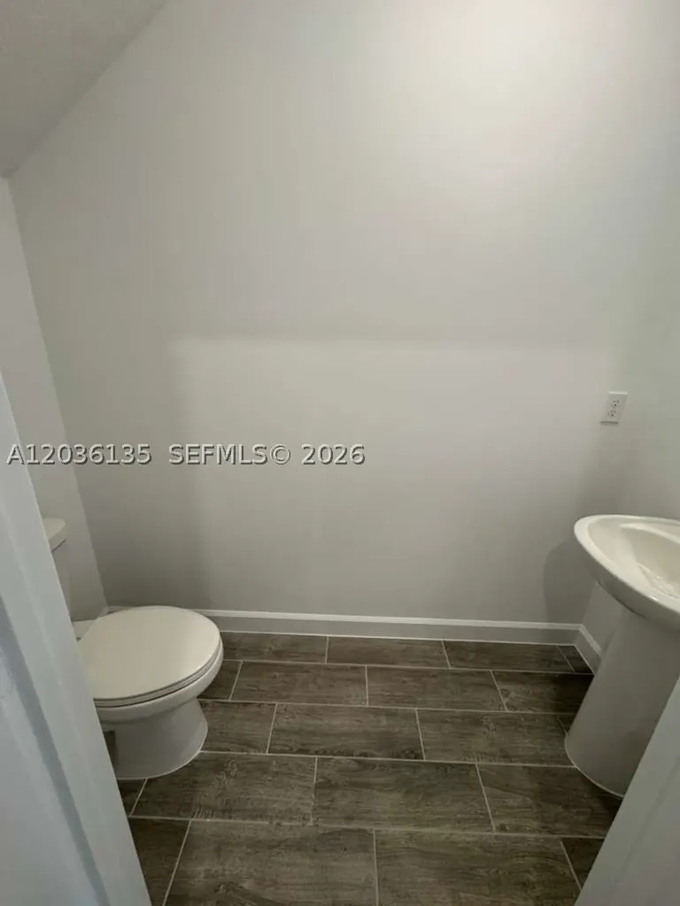 1654 Hoot Owl Hollow Loxahatchee FL 33470