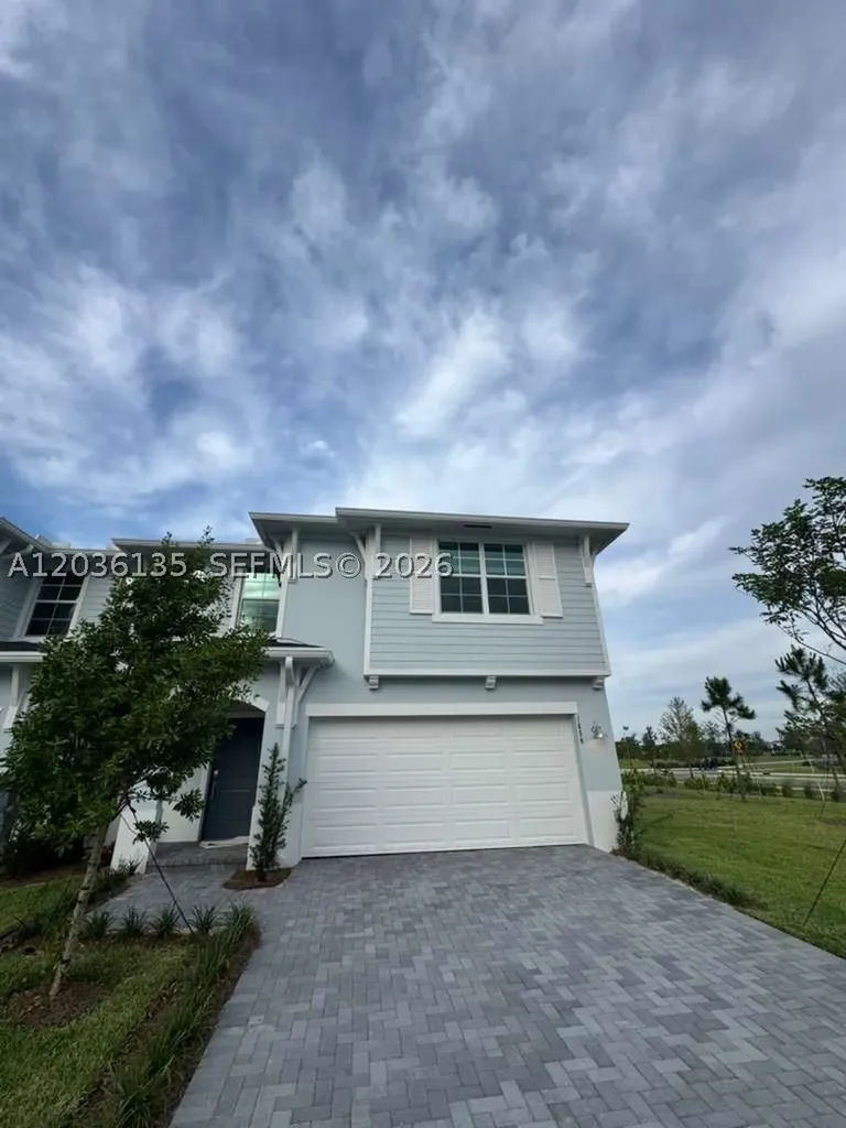 1654 Hoot Owl Hollow Loxahatchee FL 33470