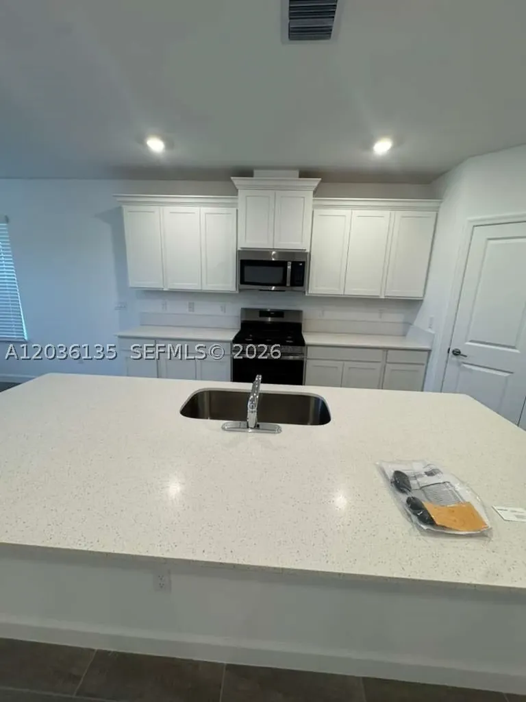 1654 Hoot Owl Hollow Loxahatchee FL 33470