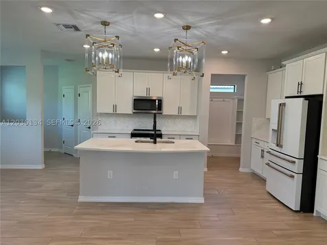 8112 NW 78th Street Tamarac FL 33321