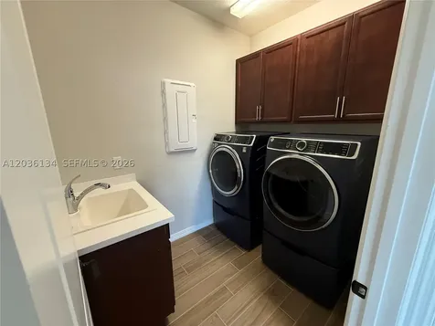 8112 NW 78th Street Tamarac FL 33321