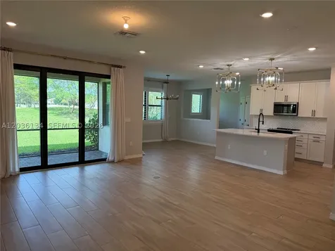 8112 NW 78th Street Tamarac FL 33321