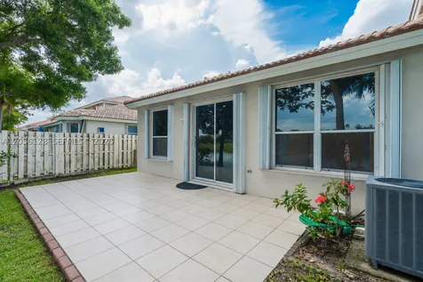 13092 NW 8th Street Pembroke Pines FL 33028