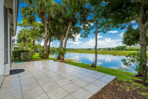 13092 NW 8th Street Pembroke Pines FL 33028