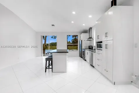 13092 NW 8th Street Pembroke Pines FL 33028