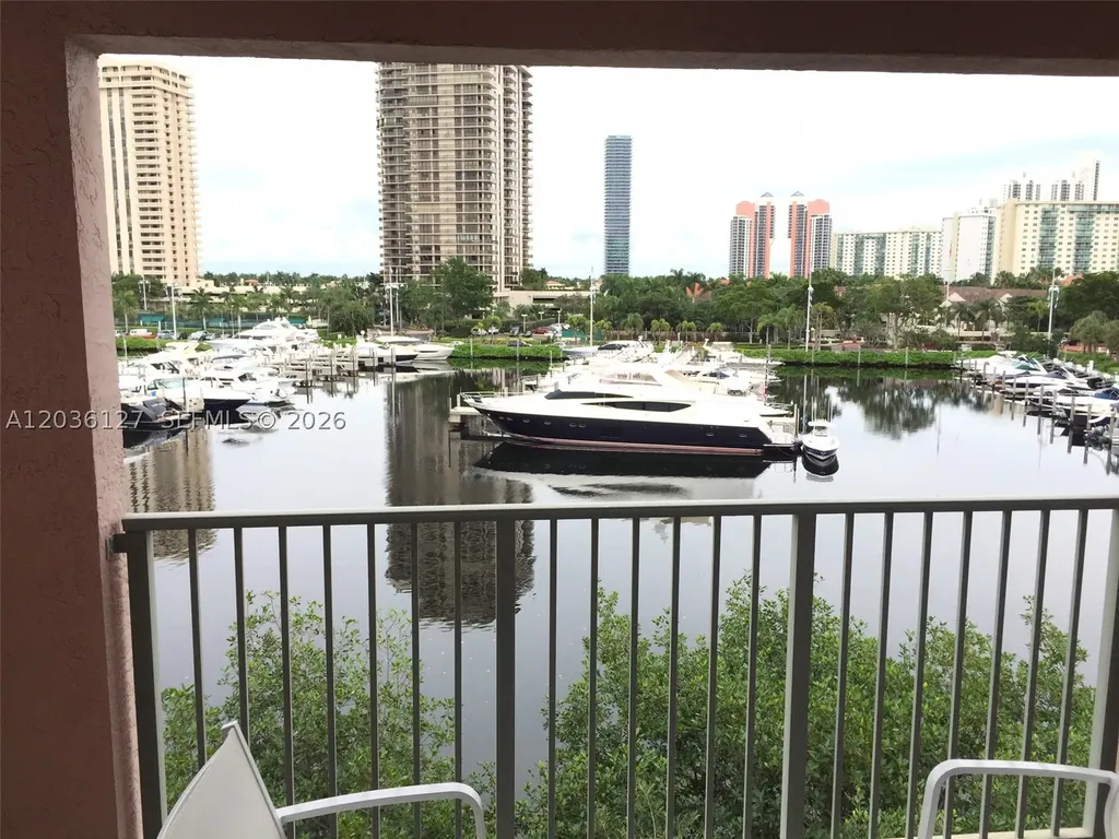 19655 E Country Club Drive Aventura FL 33180