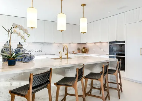 3015 S Ysabella Tampa FL 33629