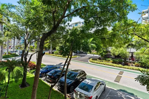 10001 W Bay Harbor Drive Bay Harbor Islands FL 33154