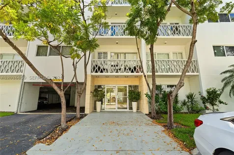 10001 W Bay Harbor Drive Bay Harbor Islands FL 33154
