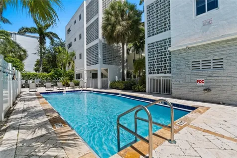 10001 W Bay Harbor Drive Bay Harbor Islands FL 33154
