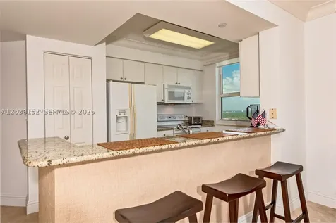 19501 W Country Club Drive Aventura FL 33180