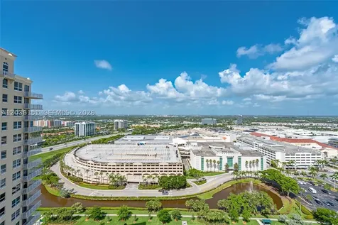 19501 W Country Club Drive Aventura FL 33180
