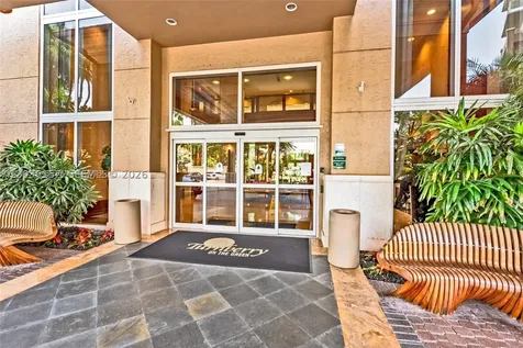 19501 W Country Club Drive Aventura FL 33180