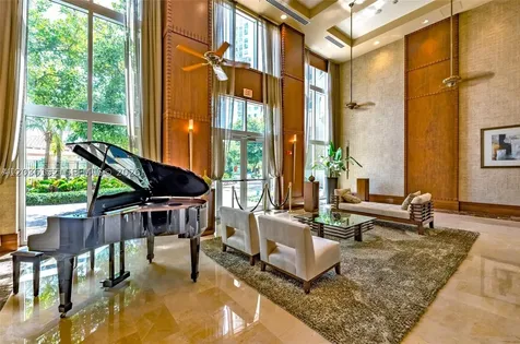 19501 W Country Club Drive Aventura FL 33180