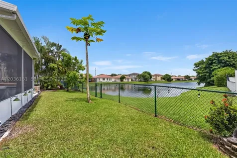 1611 SE 16th Street Homestead FL 33035