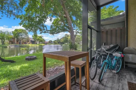 4171 SW 85th Avenue Davie FL 33328
