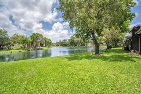4171 SW 85th Avenue Davie FL 33328