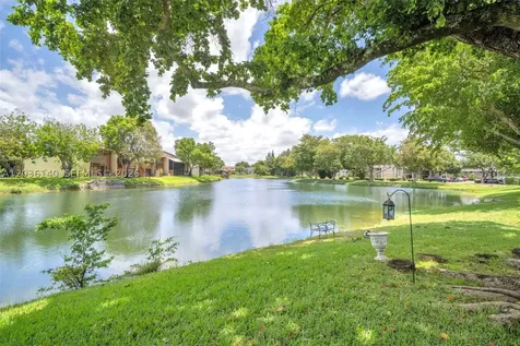 4171 SW 85th Avenue Davie FL 33328
