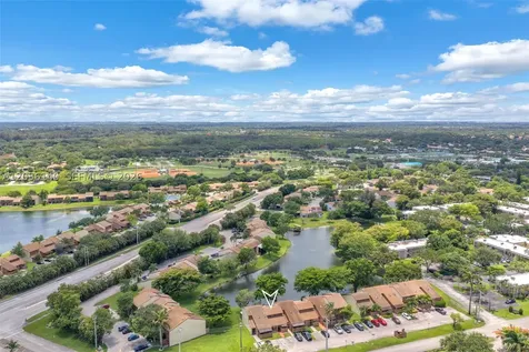 4171 SW 85th Avenue Davie FL 33328
