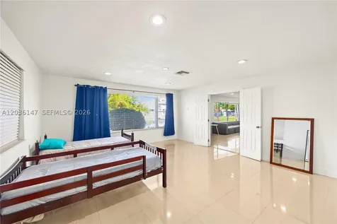 230 NE 5th Avenue Dania Beach FL 33004