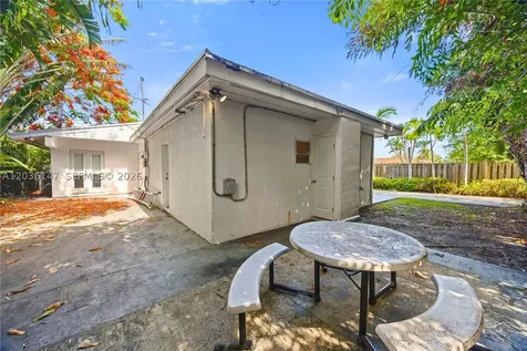 230 NE 5th Avenue Dania Beach FL 33004