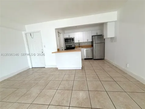 4271 NW 5th Street Plantation FL 33317