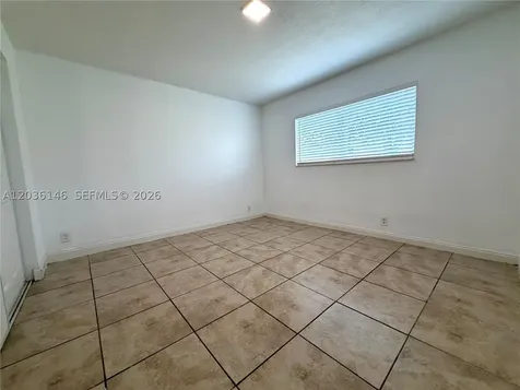 4271 NW 5th Street Plantation FL 33317