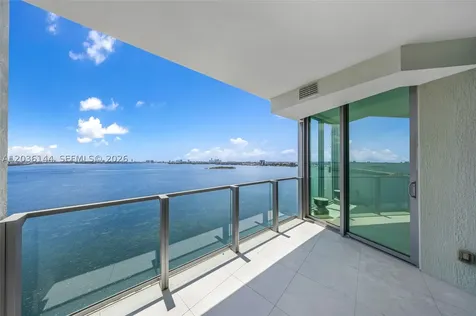 2900 NE 7th Avenue Miami FL 33137